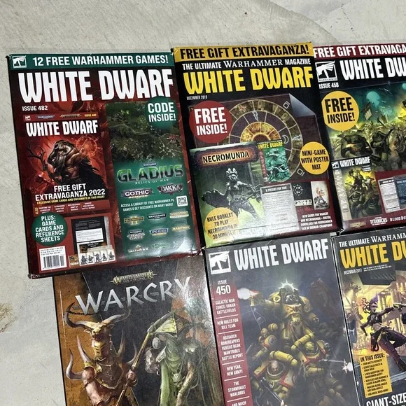 HUGE LOT OF 33 White Dwarf WARHAMMER Magazines 450s 460s 470s 480s Books
